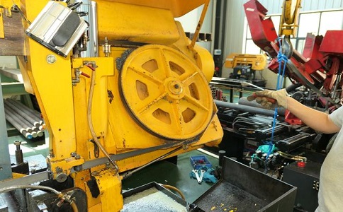 岳塘金属带锯床的日常使用和保养注意事项！